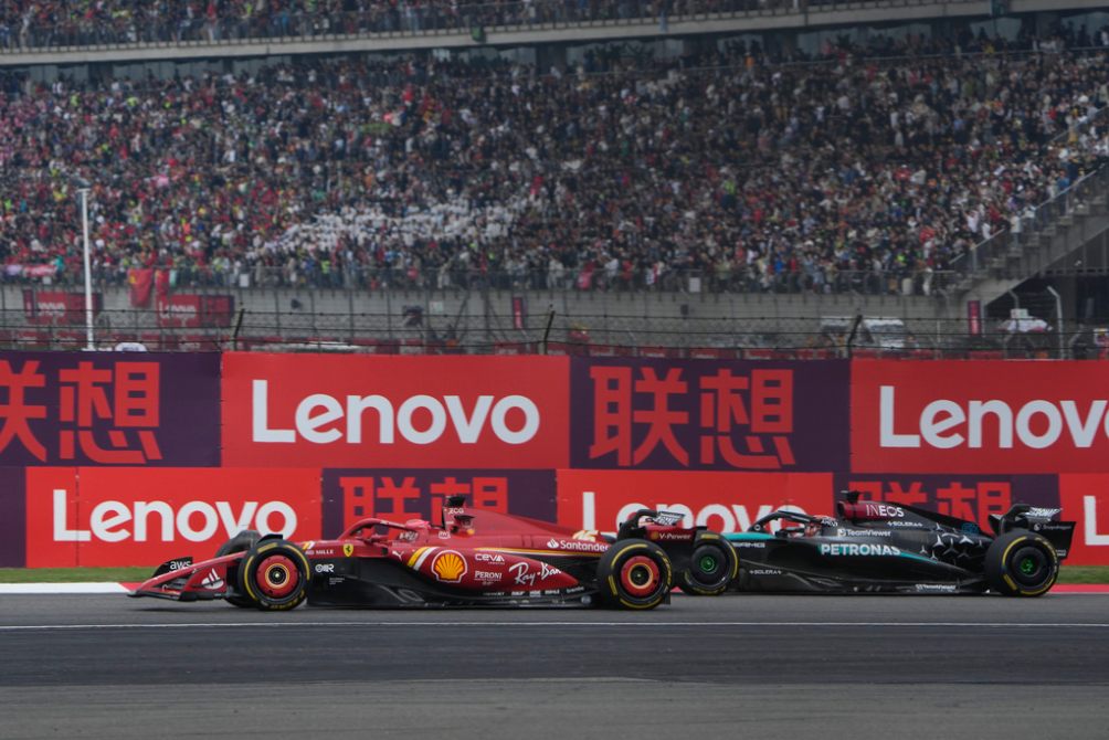 Leclerc y George Russell en el Gran Premio de China