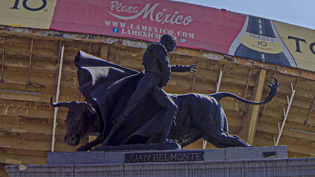 Estatua Juan Belmonte 