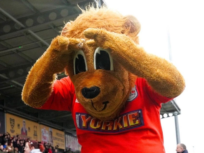 Mexicano Benjamín Mora firmado a largo plazo con el York City FC de Canadá