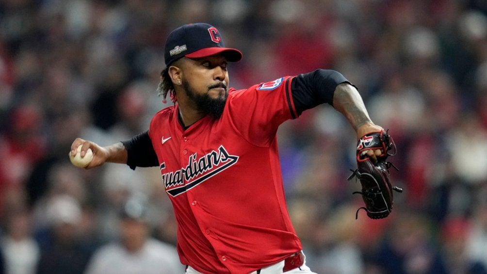 AP Cleveland se aferró