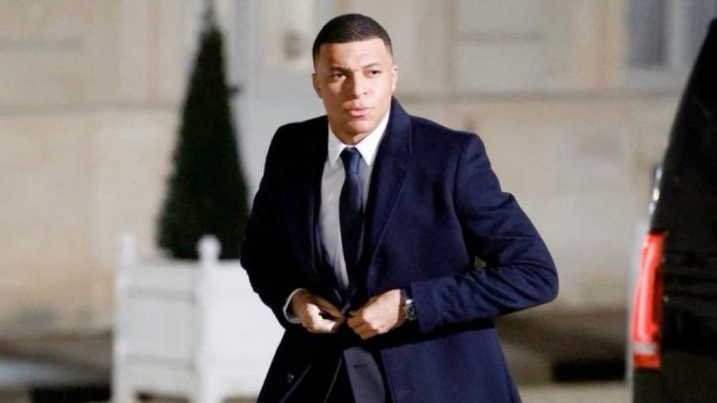 Nhận 5,5 tỷ từ Mbappe, 5 cảnh sát bị điều tra 2 PSG pierde caso contra Mbappé y deberá pagar 55 millones de euros