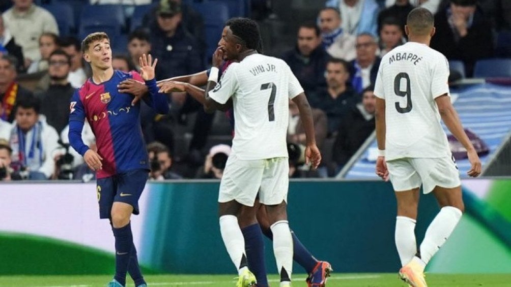 AP Gavi y Vinicius se hacen de palabras