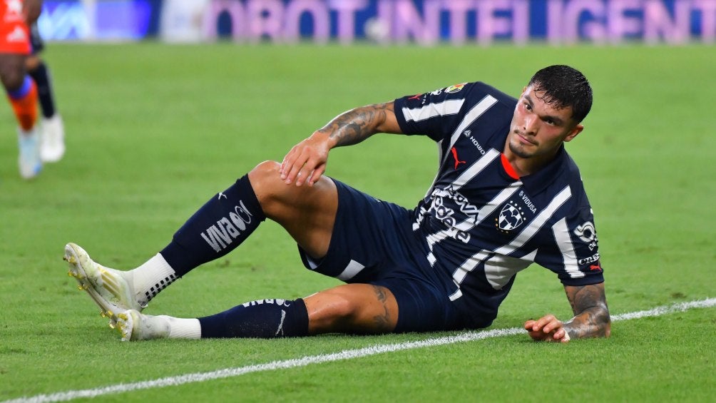 IMAGO 7 Brandon Vázquez atraviesa una mala racha