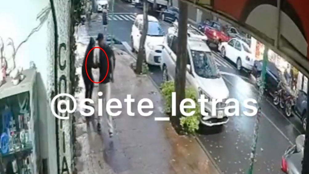 VIDEO: Captan nuevo caso de pinchazo en CDMX, ahora fue a un peatón . Noticias en tiempo real