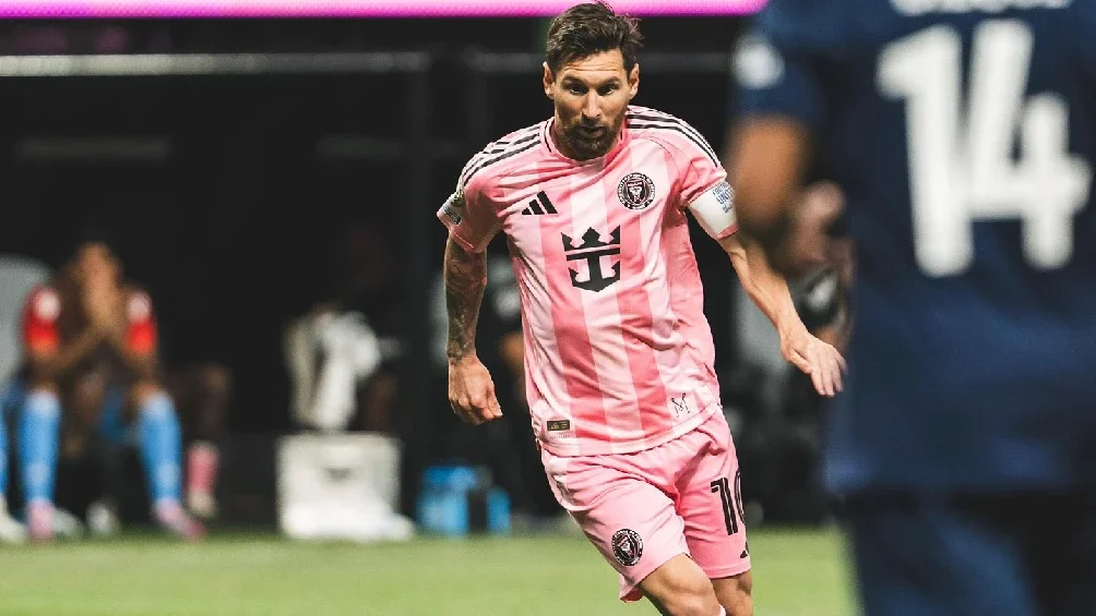 ¿Qué jugador del Atlas se quedó la playera de Messi?. Noticias en tiempo real