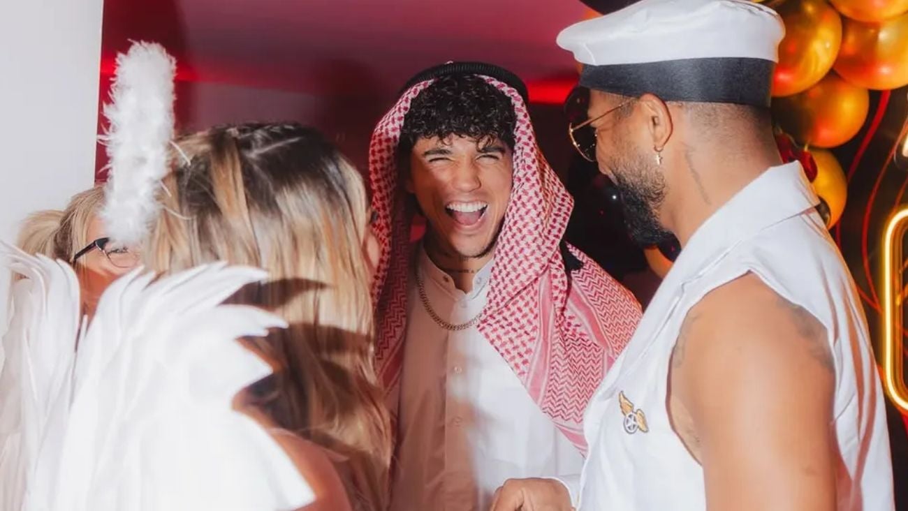 Jugadores de América protagonizaron una fiesta de disfraces