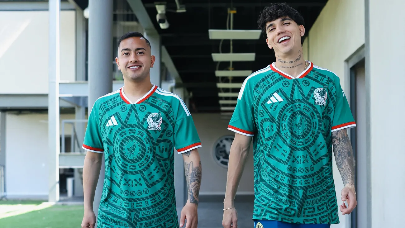 ¿Adelantan llamados? Jugadores del América presumen jersey mundialista