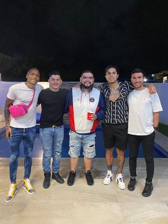 Quiñones, Salcedo y Vigón en fiesta de La Mole