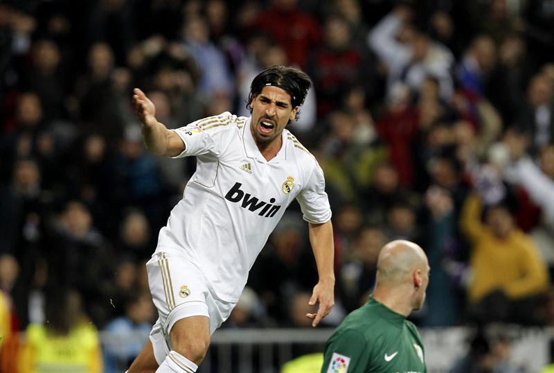 Khedira descontó para los blancos con un golazo. FOTO: EFE