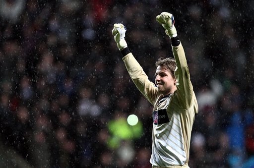 Tim Krul tuvo una brillante actuación. FOTO: AP