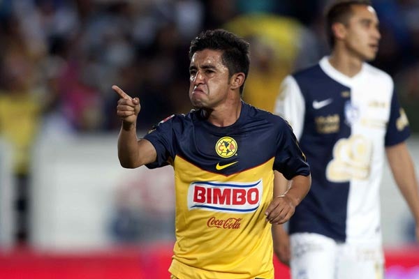 'Hobbit' se hizo presente en el encuentro | MEXSPORT