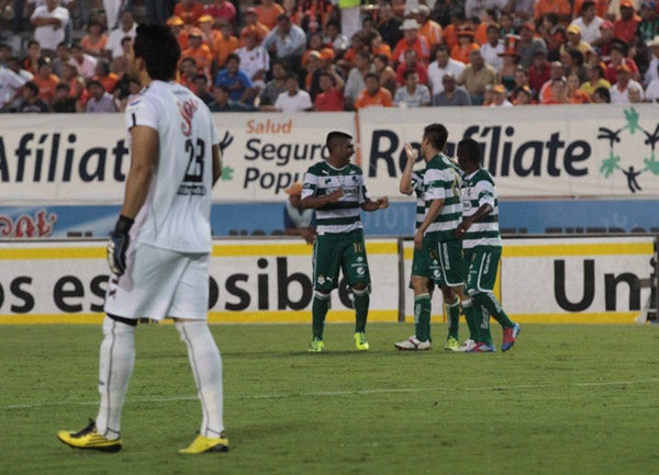 Ludueña abrió el marcador | EFE