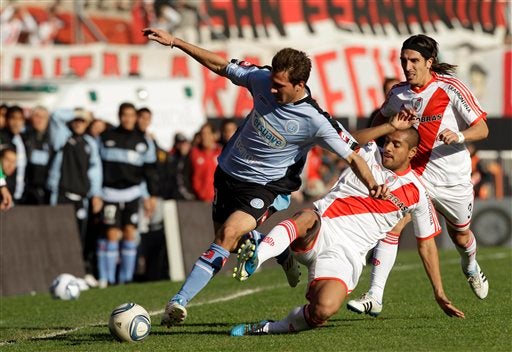 Belgrano no se dio por vencido y regresó en el partido (FOTO: AP)