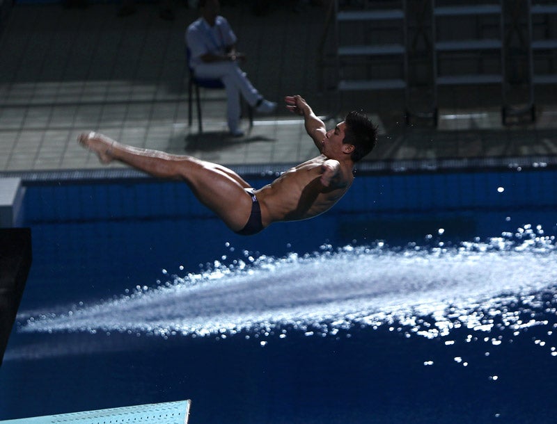Julián Sánchez da una excelente participación en el trampolín de 3 metros. FOTO: BERNARDO MALDONADO