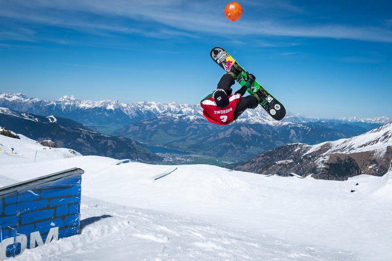 Incluso hubo lugar para chilenas