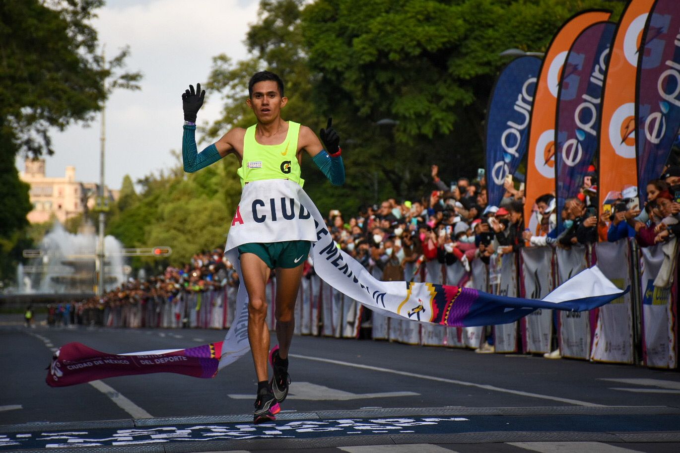 Revive las mejores imágenes del Medio Maratón de la CDMX