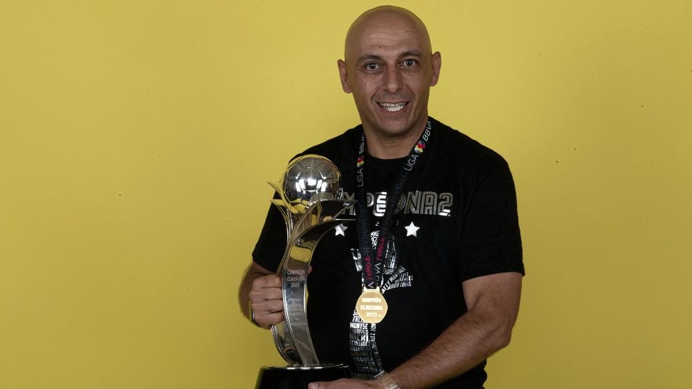 Ángel Villacampa, el entrenador campeón con las Águilas