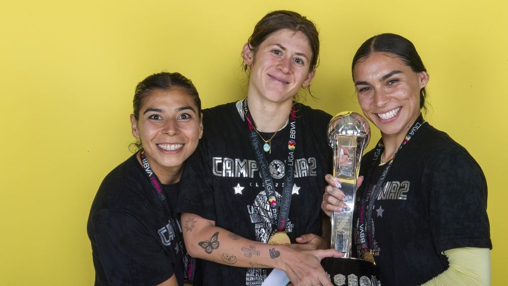 Kiana Palacios, Nicolette Hernandez y Sabrina Enciso