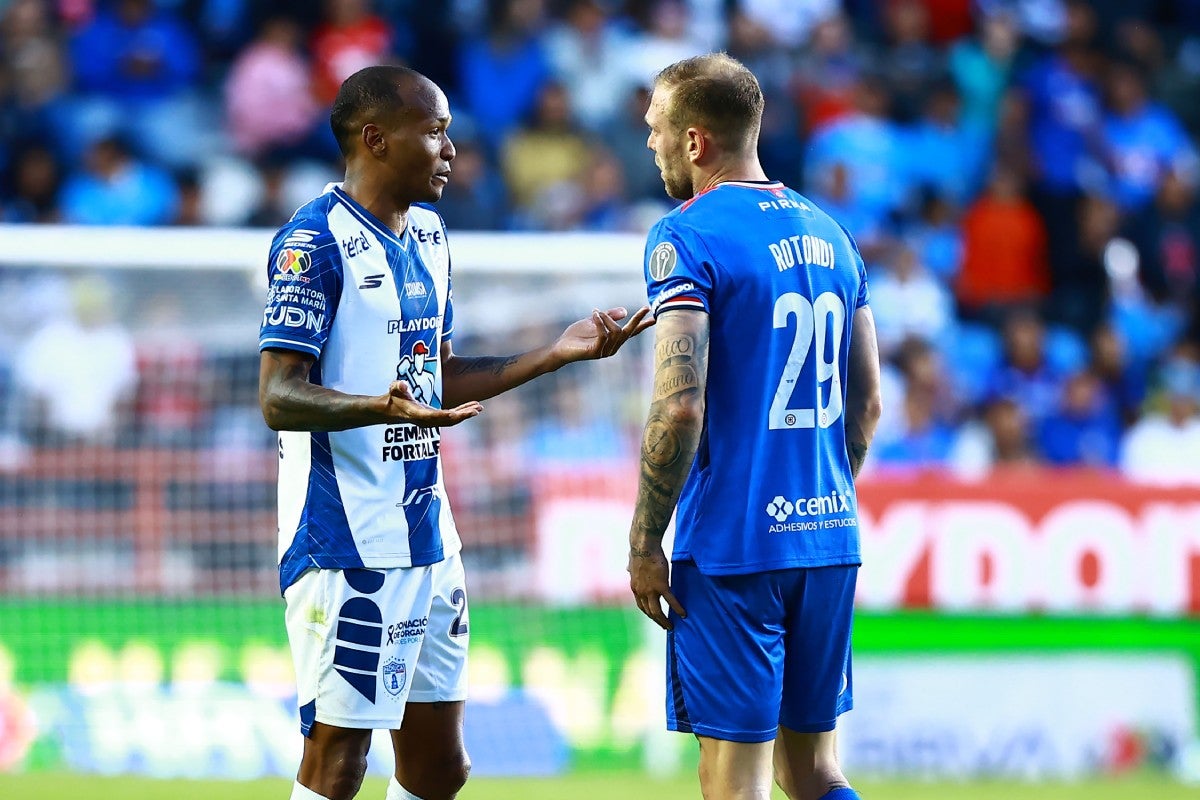 La victoria de Cruz Azul ante Pachuca ha causado polémica