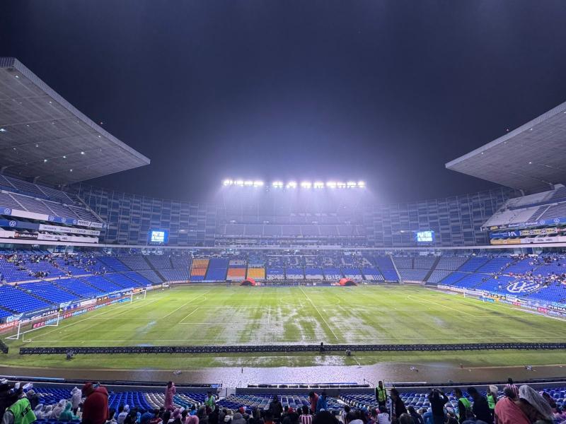 Chivas vs Puebla se encuentra demorado | IMAGO7