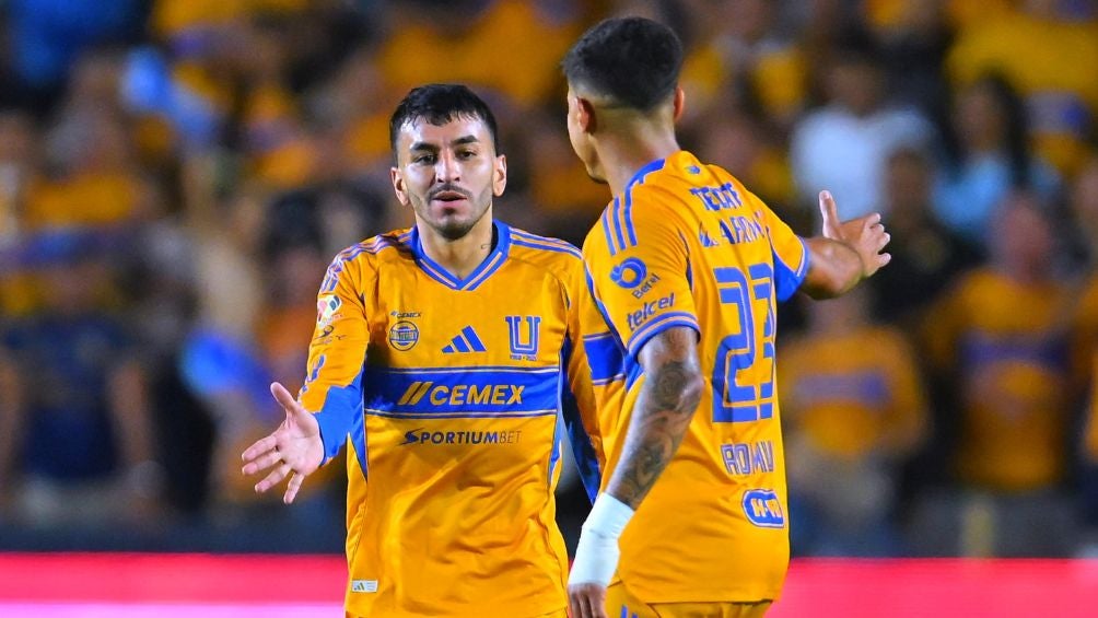 Correa festeja su gol ante Puebla | MEXSPORT