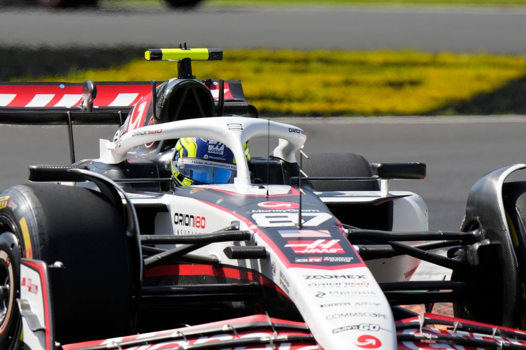 Bearman tuvo una complicada carrera en Monza