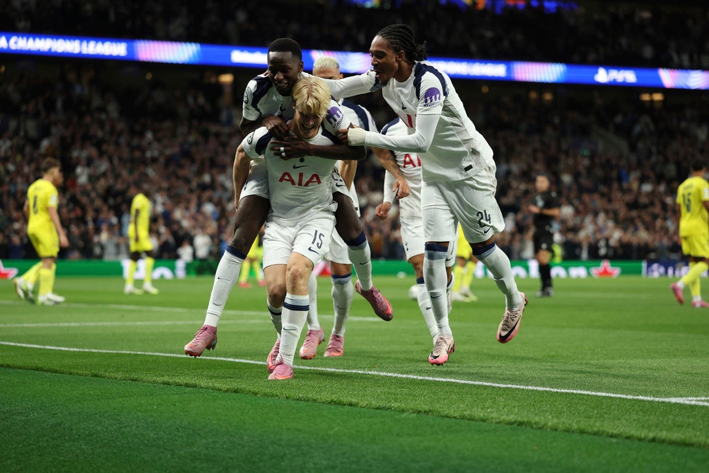 Un inconcebible autogol le dio la ventaja a los Spurs