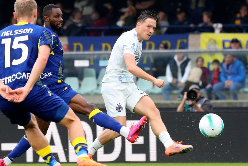 Inter de Milan se impuso de forma agónica en su visita a Hellas Verona