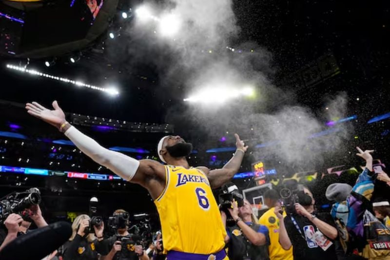 LeBron James no se retira de la NBA | AP