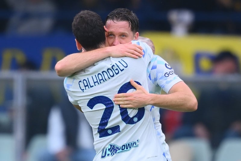 Jugadores de Inter en celebración de gol