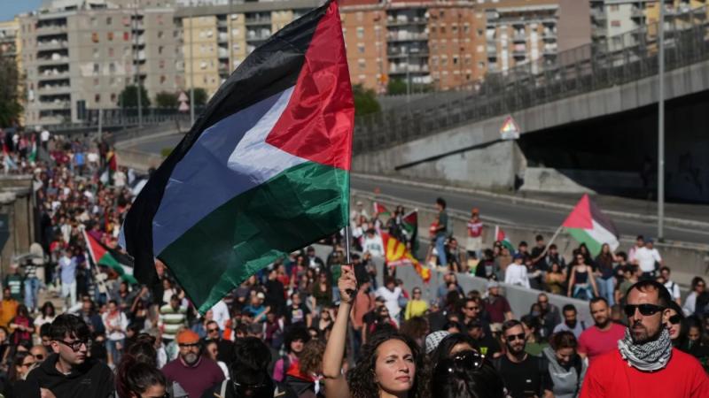 Los manifestantes piden que no se juegue el Italia vs Israel | AP