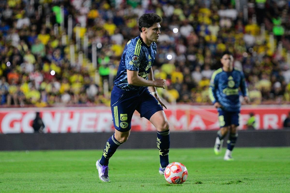 Israel Reyes | IMAGO7