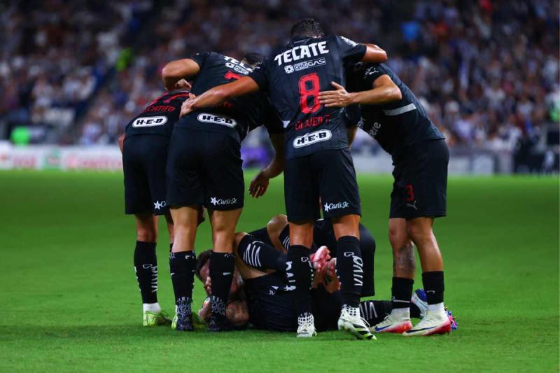 Rayados vuelve al triunfo | IMAGO7