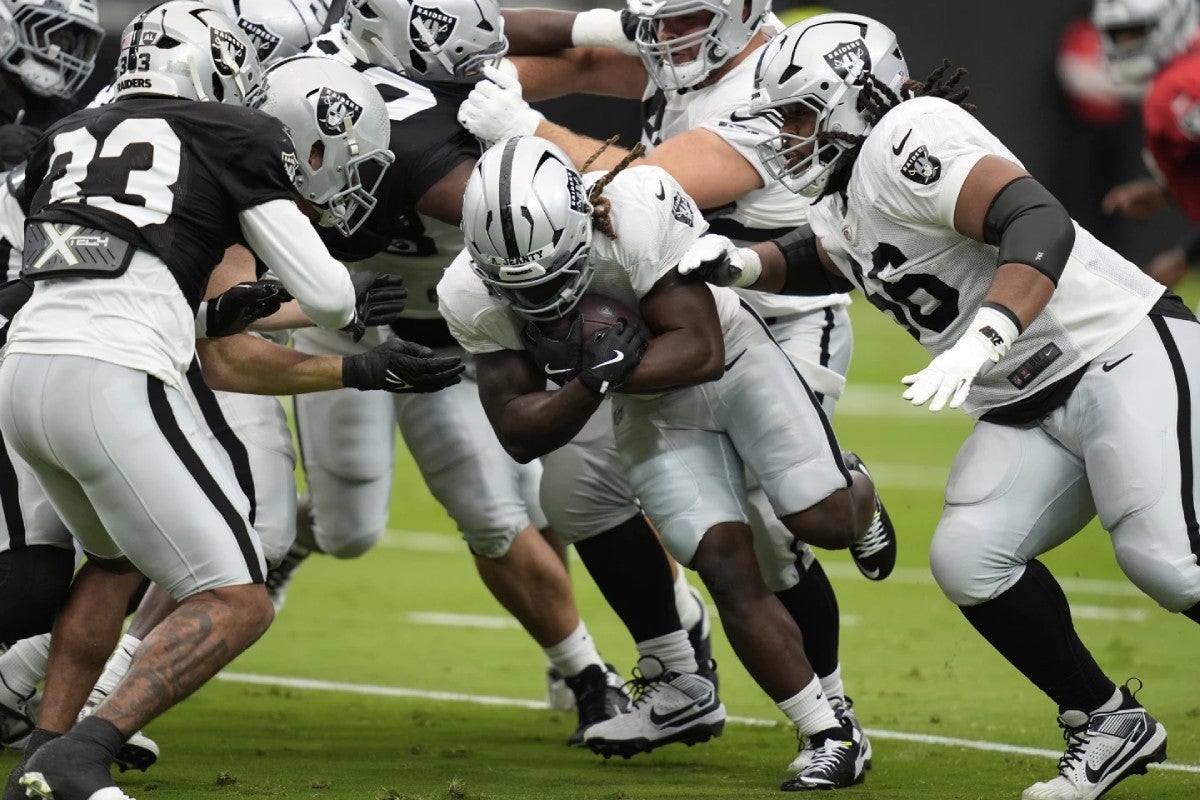 Raiders | AP