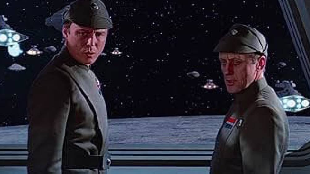 Kenneth Colley as Admiral Piett