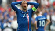 Gudjohnsen se lamenta tras el empate de Islandia 