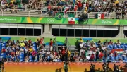 Afición mexicana observa el Tiro con Arco