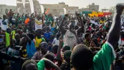 Aficionados festejan en Senegal