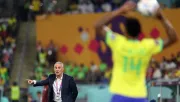 Tite fue recibido con aplausos a su llegada a Río de Janeiro tras su desempeño en Qatar 2022