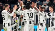 Juventus vence 2-1 a Cagliari y se mete a la lucha por competiciones europeas