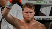 Canelo Álvarez recupera el trono en el ranking de The Ring tras el adiós de Crawford