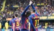 Barcelona aprovecha superioridad numérica y vence a Villarreal 