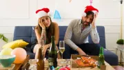 Expertos revelan cómo recuperarse de la resaca tras las fiestas de Navidad de fin de año