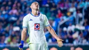 Giakoumakis interesa a más europeos; Cruz Azul espera