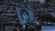 La afición napolitana ha rendido varios homenajes al Diego