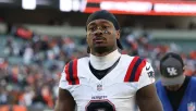 Stefon Diggs, de los New England Patriots, enfrenta cargos de estrangulamiento, pero niega acusaciones