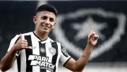 FIFA impone sanción al Botafogo por el caso Thiago Almada