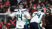 Seattle venció a los San Francisco 49ers y son líderes de su división