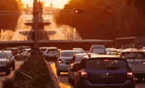 ¡Aguas con el volante! Estos autos NO circulan el sábado 13 de diciembre en CDMX y Edomex