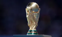 ¿Cuál es el balance de los anfitriones en la inauguración?